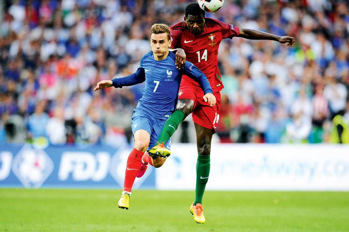 Chez les Bleus, après la déprime, la prime