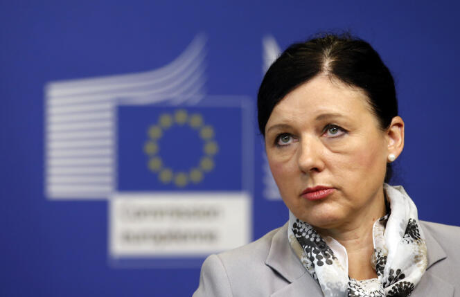 La commissaire européenne à la justice, Vera Jourova, le 12 juillet lors de l’annonce de l’adoption du Privacy Shield.