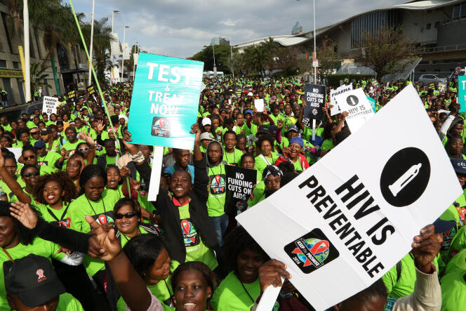Marche en faveur de la lutte contre le sida, le 16 juillet, à Durban.