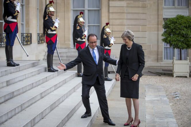 François Hollande accueille Theresa May au Palais de l'Elysée, jeudi 21 juillet 2016 - 2016©Jean-Claude Coutausse / french-politics pour Le Monde