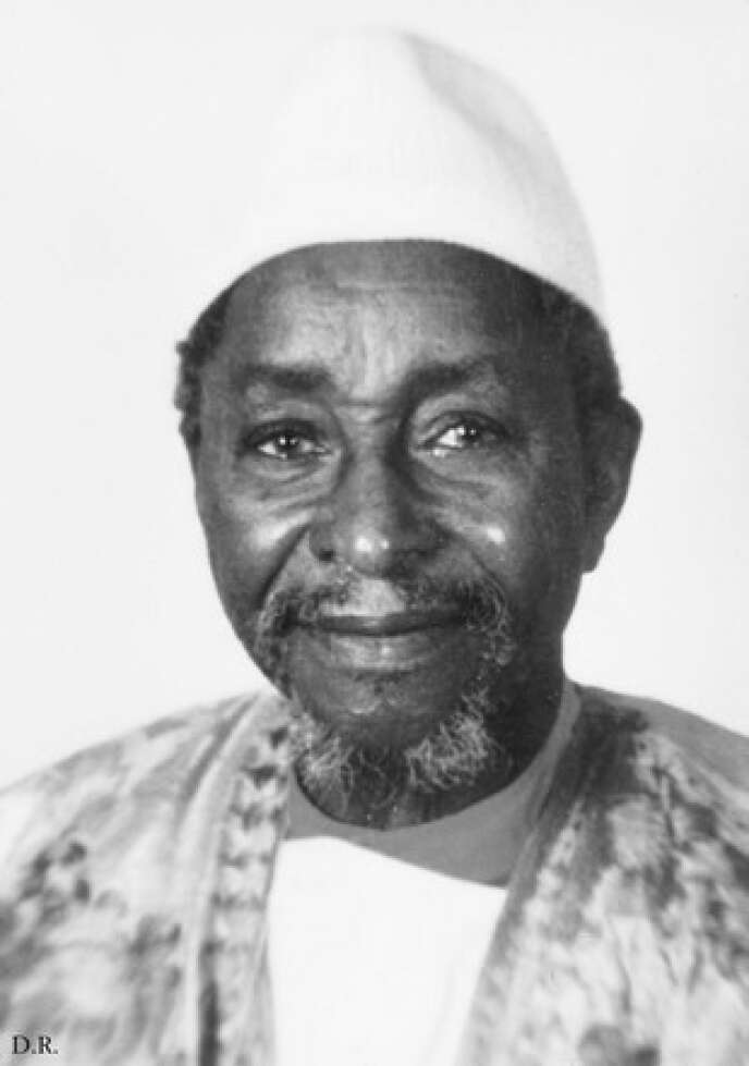 L’écrivain Amadou Hampaté Bâ, photographié par Super Koné.