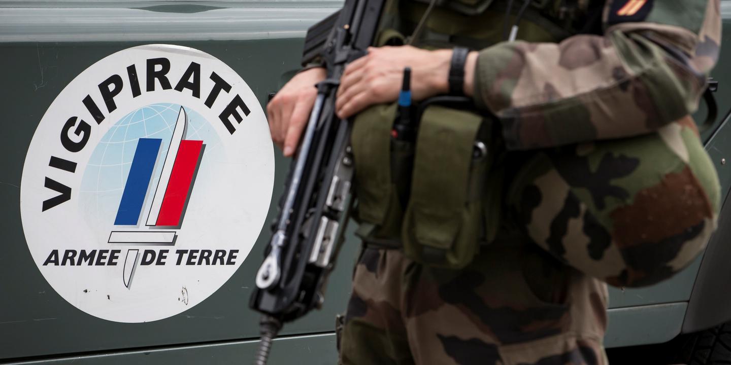 Pourquoi L Armee Numerique Proposee Par Francois Fillon N A Rien De Nouveau
