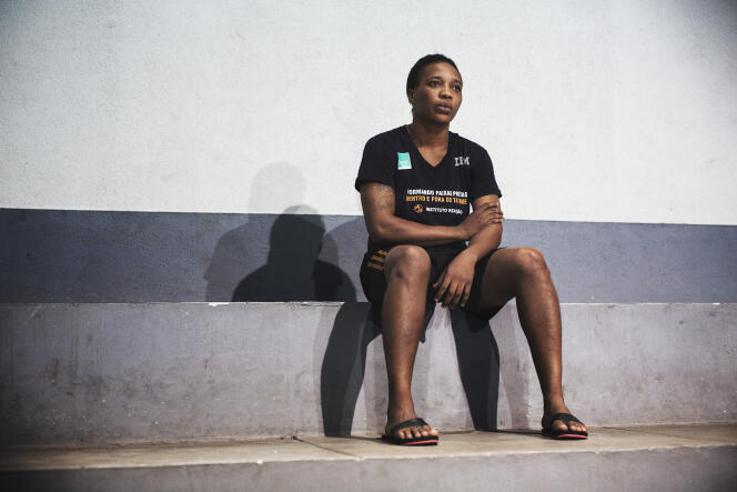 Yolande Mabika, le 13 juillet, à l’Institut Reaçao, à Rio de Janeiro. La judoka de 28 ans a fui la guerre civile qui a dévasté la RDC entre 1998 et 2003.