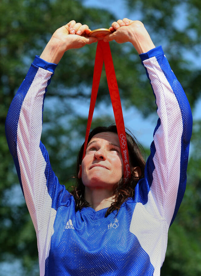 Anne-Caroline Chausson a remporté, le 22 août 2008, la médaille d’or olympique en BMX aux Jeux de Pékin.