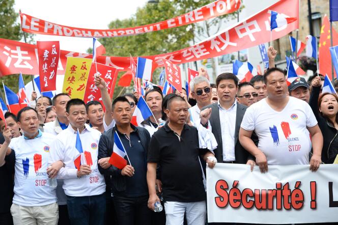 Manifestation de la communauté chinoise pour la sécurité, le 21 août, à Paris.