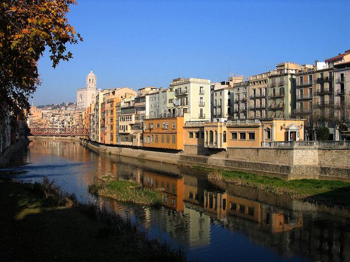 Les rives de l’Onyar à Gérone.