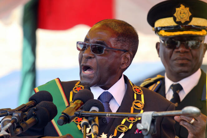 Le président du Zimbabwe, Robert Mugabe, à Harare, le 8 août.