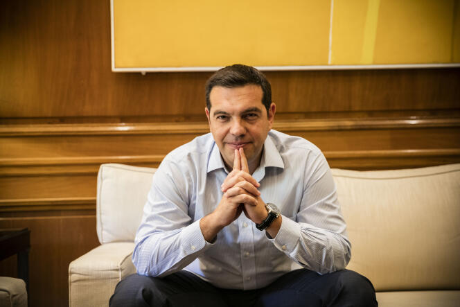 Alexis Tsipras dans son bureau le 7 septembre à Athènes.