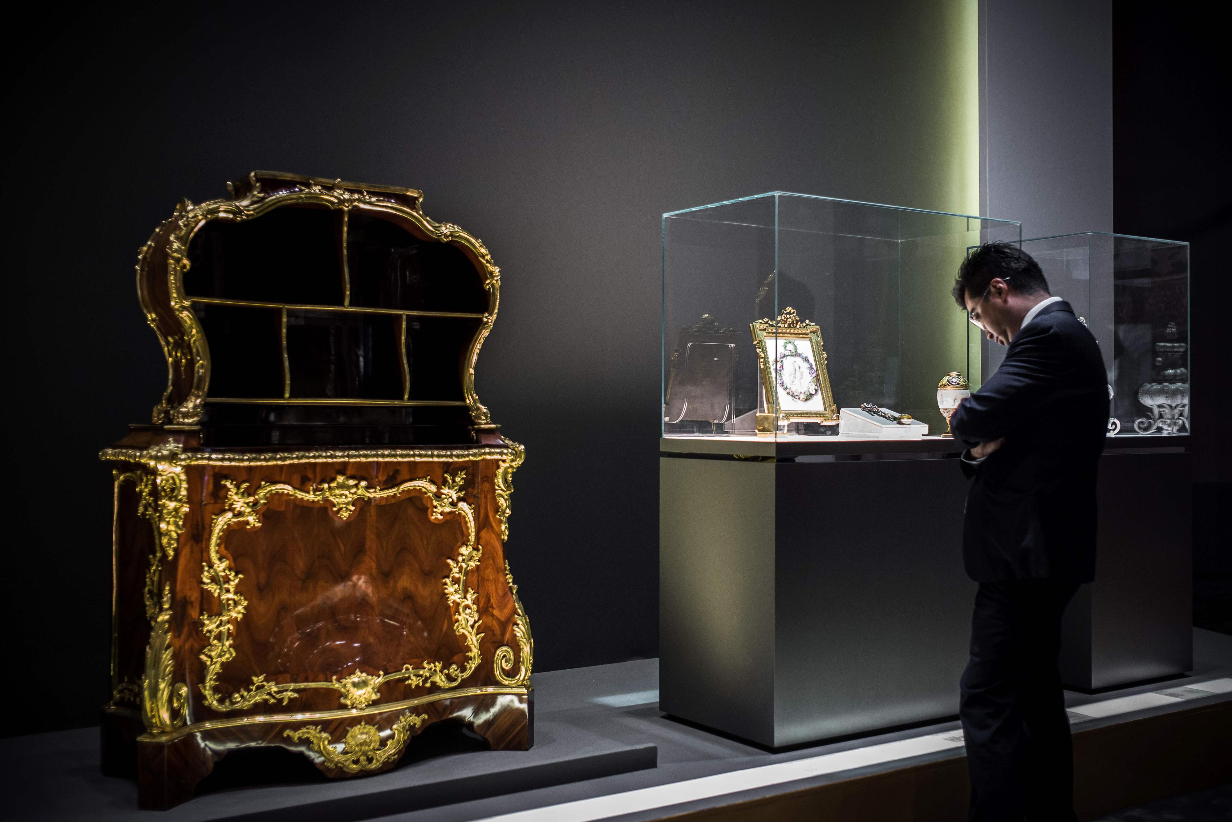 La Biennale des antiquaires remet ses pendules à l’heure