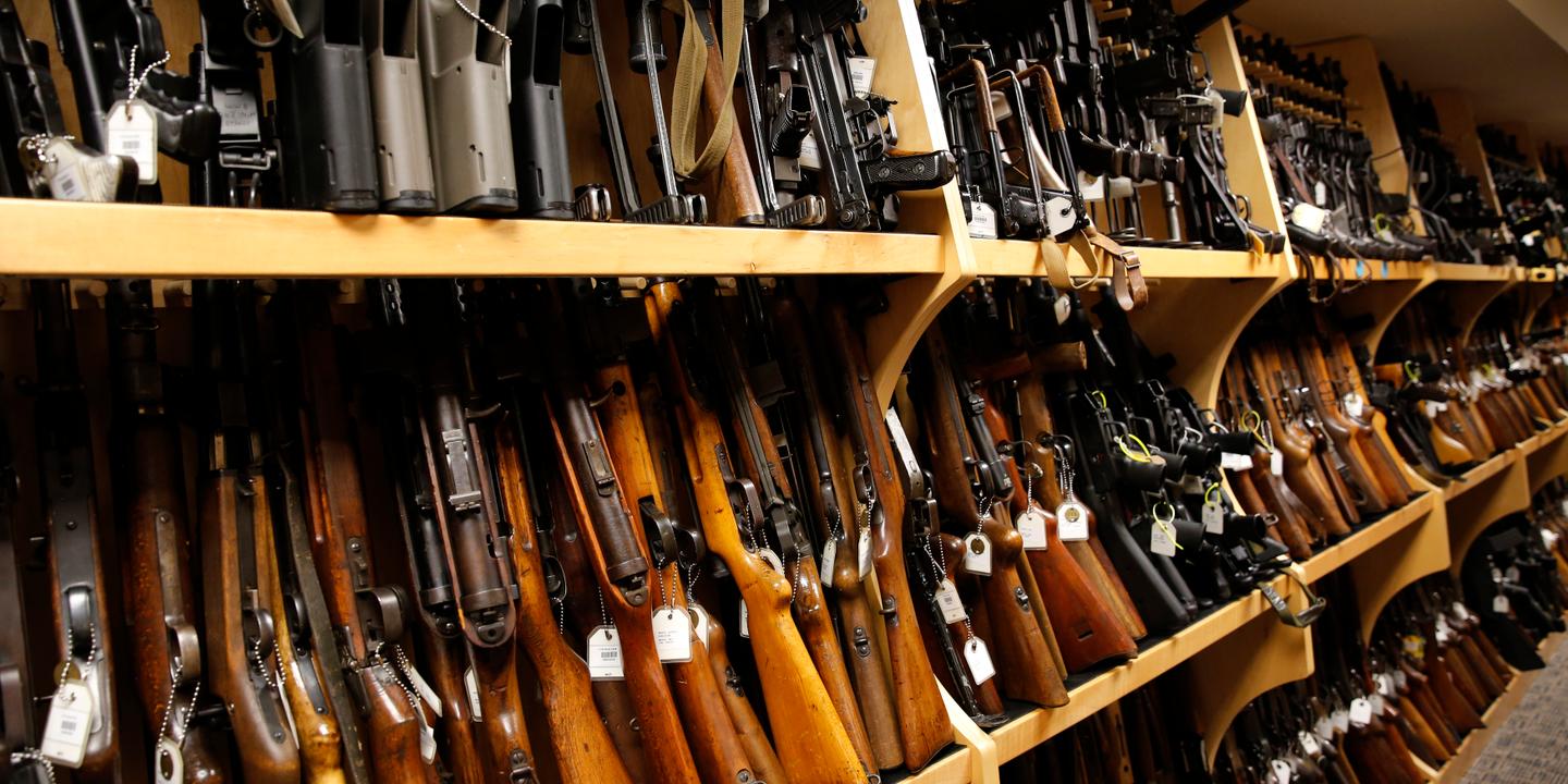 Aux Etats Unis Toujours Plus D Armes Mais Moins De Gens Armes Aux Etats Unis Toujours Plus D Armes Mais Moins De Gens Armes