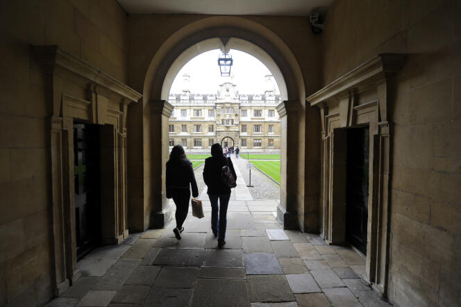 L’entrée de l’université de Cambridge, au Royaume-Uni.