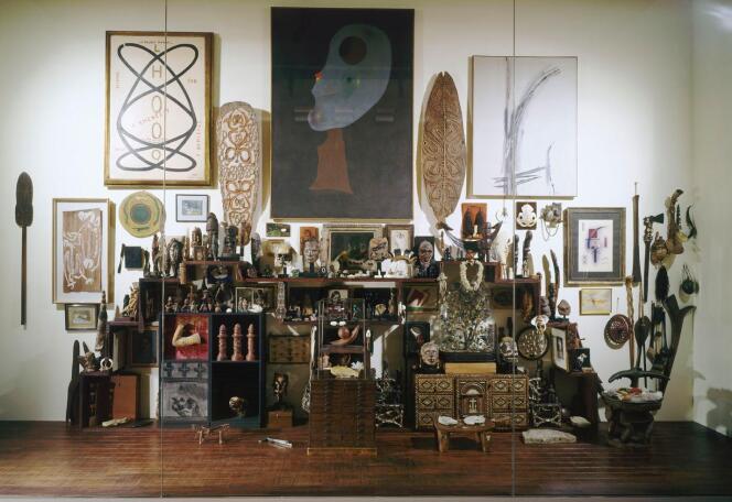 Le bureau dans lequel André Breton travaillait, rue Fontaine, conservé tel quel au Centre Pompidou.