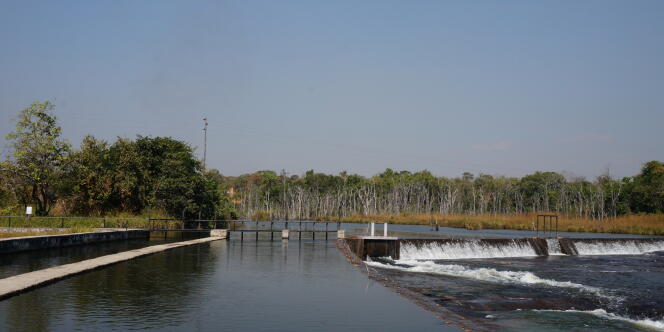 Mini-réseaux hydroélectriques installés en Zambie grâce au soutien d’ENEA Consulting, société de conseil française.