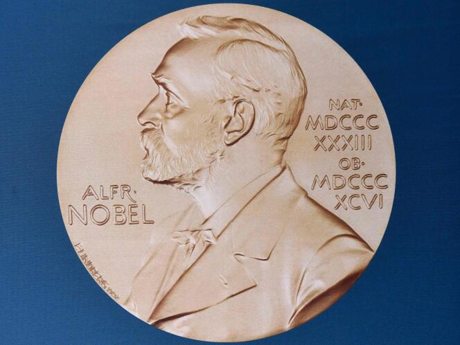Un portrait d’Alfred Nobel.