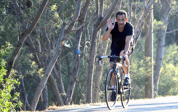 Sarkozy Et Juppe En Selle Pour La Presidentielle