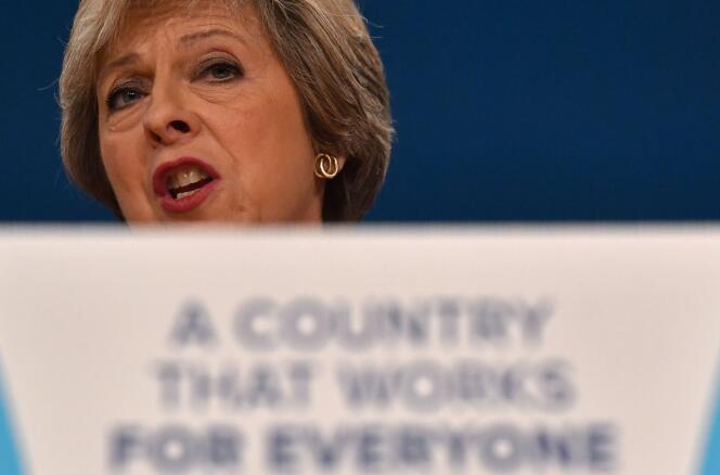 La première ministre britannique Theresa May lors de son discours de clôture du congrès du Parti conservateur, qui s’est achevé mercredi 5 octobre, à Birmingham (Angleterre).