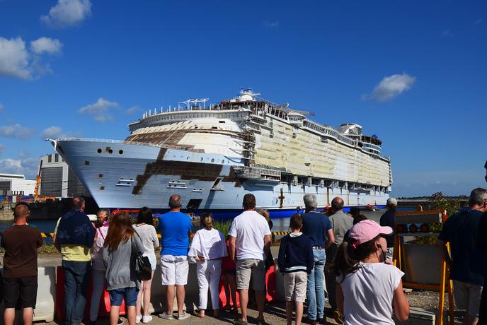 La visite « Géants des mers » permet d’approcher les plus grands paquebots du monde.
