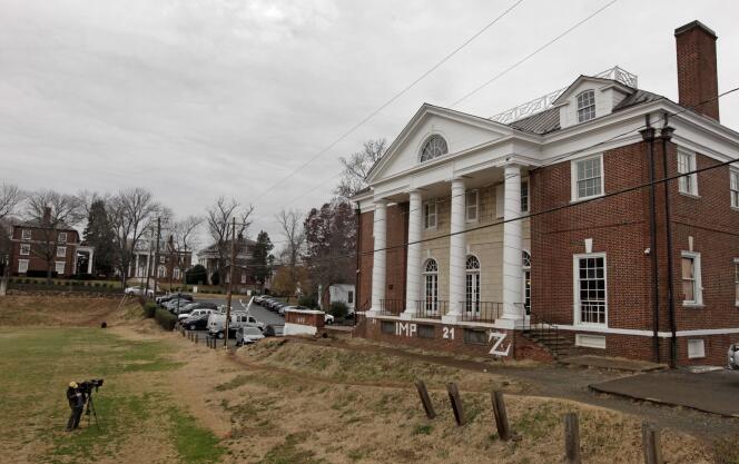 Le bâtiment de la fraternité Phi Kappa Psi dans l’university de Virginie.