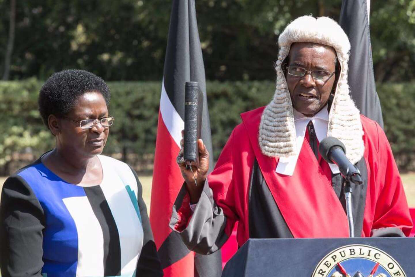 Pourquoi les juges noirs s'accrochent à leur perruque blanche au Kenya