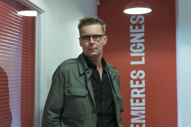Luc Hermann est journaliste et directeur associé de la société de production Premières Lignes.