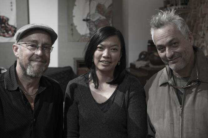 New Sanctuary, de gauche à droite : Dave Douglas (trompette) Marc Ribot (guitare) et Susie Ibarra (batterie).