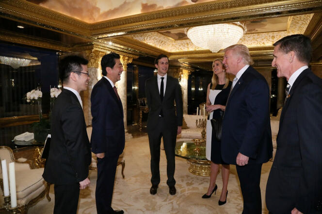 Le premier ministre Shinzo Abe et le président élu américain Donal Trump, lors d’une rencontre à la Trump Tower, à New York, le 17 novembre.