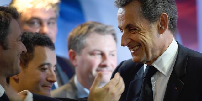 Emmanuel Macron entretient la flamme avec Nicolas Sarkozy