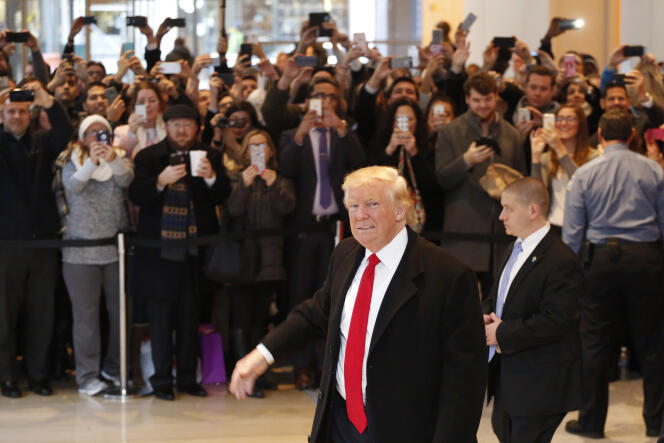 Donald Trump lors de son arrivée au « New York Times », à New York le 22 novembre.