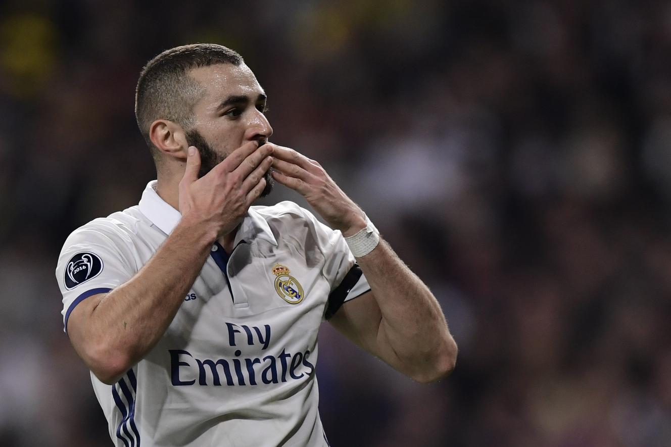 Benzema But En Ligue Des Champions Karim Benzema atteint la barre des 50 buts en Ligue des champions