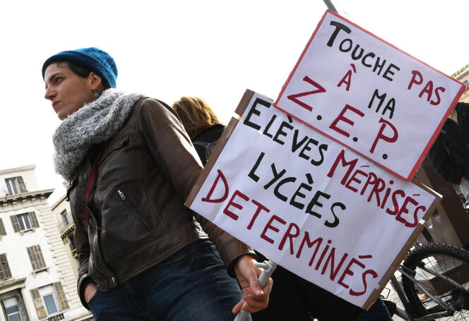 Lors d’une manifestation, à Marseille, le 29 novembre.