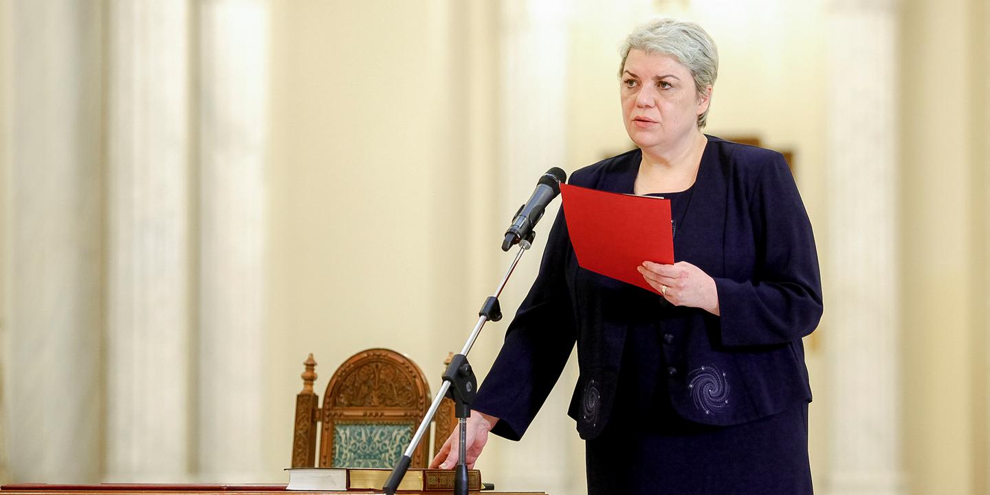 Roumanie veto présidentiel sur le choix du premier ministre