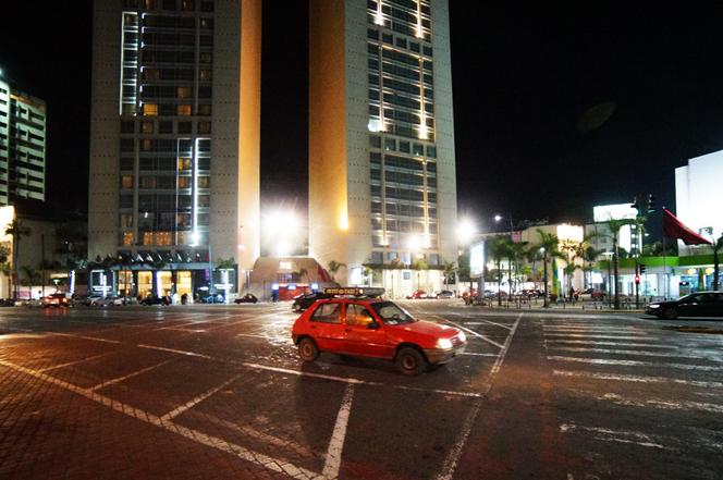 une prostituée se transforme en ane