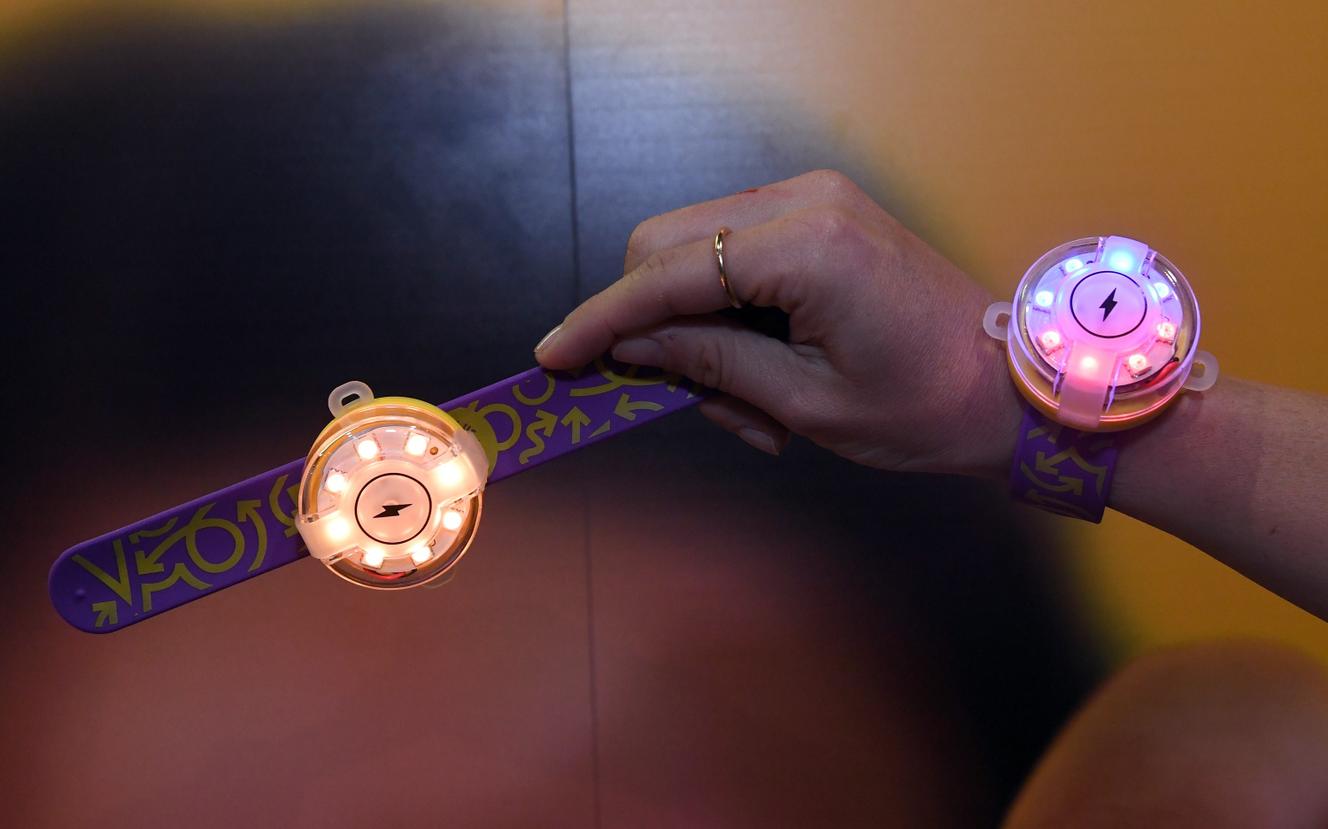 Les LED sont-elles dangereuses pour nos yeux