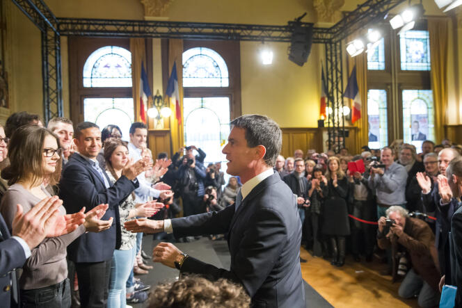 Manuel Valls, candidat à la primaire à gauche, lors d’un meeting à Liévin (Pas-de-Calais), le 8 janvier.