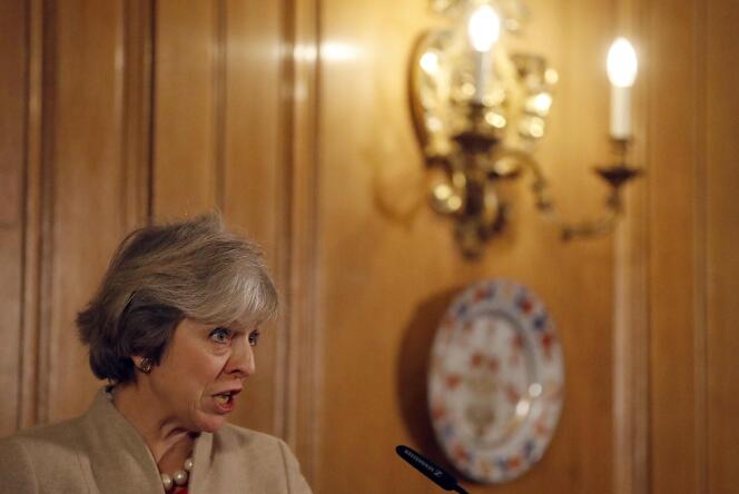 La première ministre britannique, Theresa May, lors d’une conférence de presse à Londres, le 13 janvier.