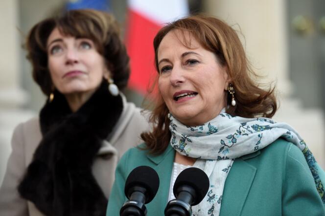 Sur le perron de l’Elysée le 18 janvier, Ségolène Royal et Marisol Touraine; ministres de l’environnement et des affaires sociales n’ont pris position pour aucun des candidats à la primaire à gauche.