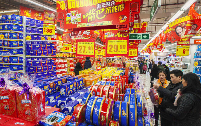 Dans un supermarché de Lianyungang, province du Jiangsu, en Chine, le 9 février 2015.