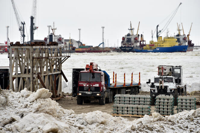 Chantier du terminal de gaz naturel liquéfié Yamal LNG, situé dans la péninsule de Yamal, dans le Grand Nord russe.