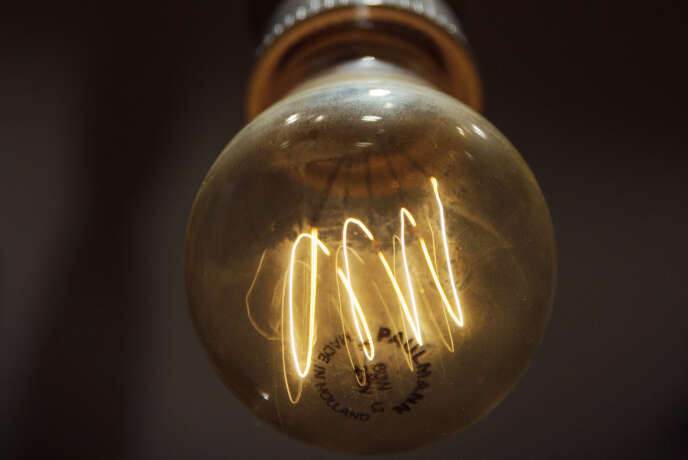 Les ampoules LED offrent un rapport signal/bruit qui est environ 6,3 fois celui d’une ampoule à incandescence et 70 fois celui d’une ampoule fluorescente.