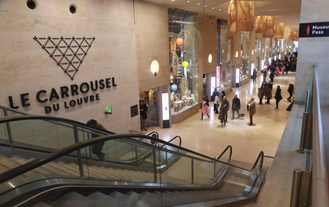 La Carrousel du Louvre a rouvert ses portes au public, samedi.