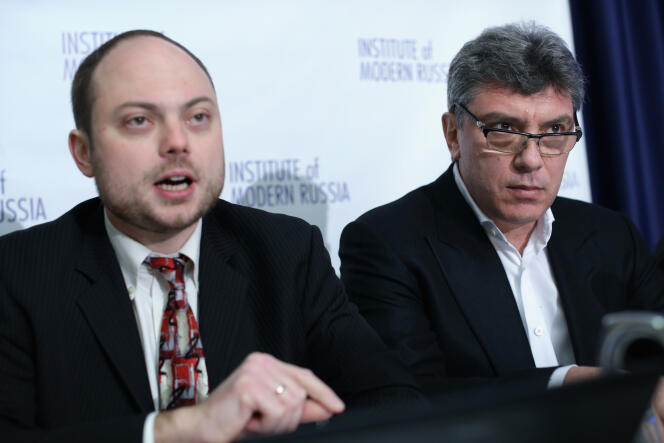 Vladimir Kara-Mourza, à Washington, aux côtés de Boris Nemtsov, en janvier 2014.