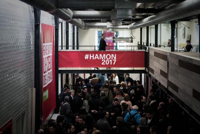 Le siège de campagne de Benoît Hamon a été installé dans une ancienne manufacture située au cœur du 10e arrondissement de Paris – ici le 11 février 2017 lors de l’inauguration.