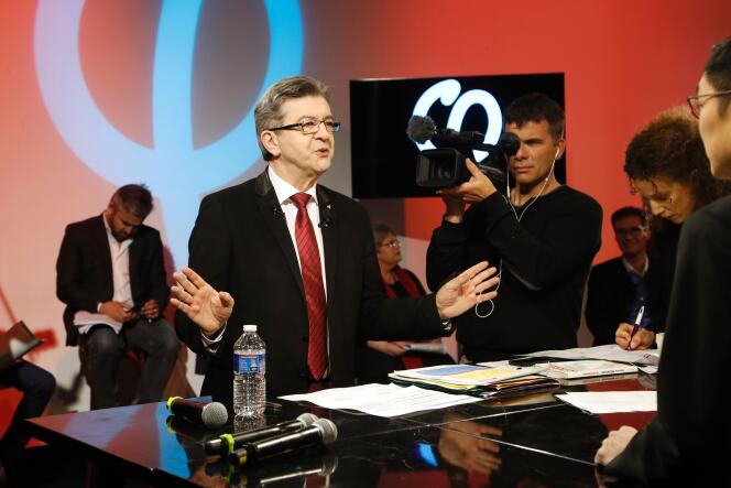 Jean-Luc Mélenchon a détaillé son programme économique lors d’une émission de plus de cinq heures, retransmise en direct sur YouTube dimanche 19 février.