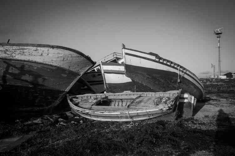 Pour le docteur Bartolo, ces grosses barques de fortune devraient trouver leur place dans un musée : « Mon rêve serait qu’on fasse à Lampedusa un lieu de mémoire pour rappeler cette histoire. »