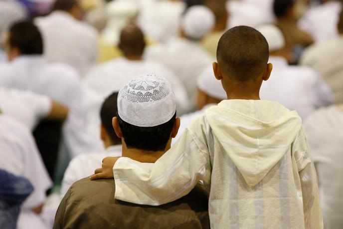 Terra Nova Plaide Pour Un Islam Moins Centralise Et Deux Nouveaux Jours Feries Juif Et Musulman