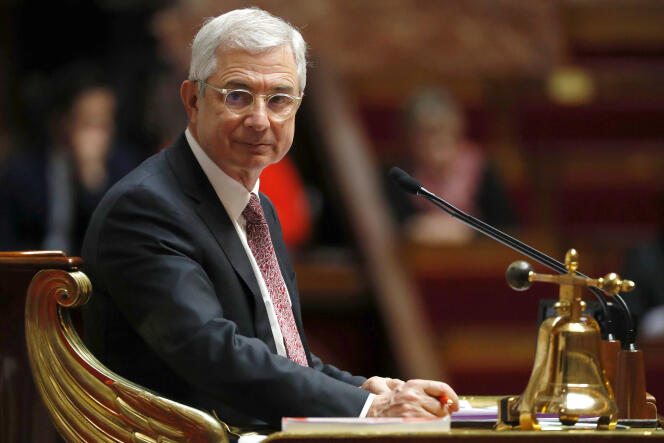 Claude Bartolone lors de la séance de questions au gouvernement à l’Assemblée nationale à Paris le 22 février.