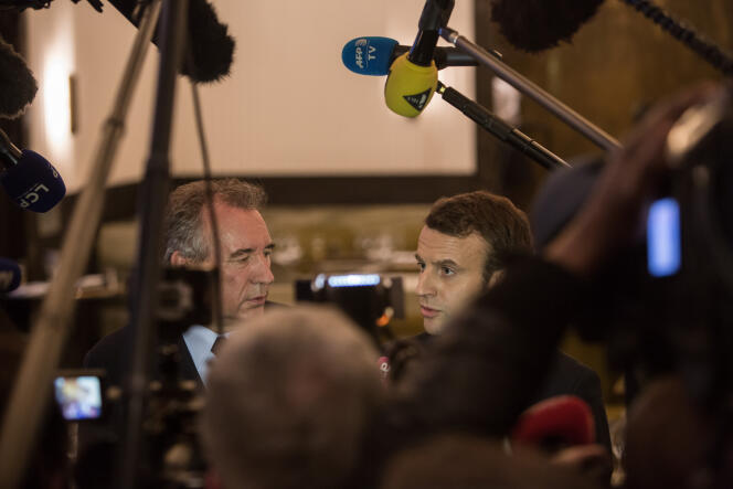 François Bayrou et Emmanuel Macron, le 23 février, à Paris.