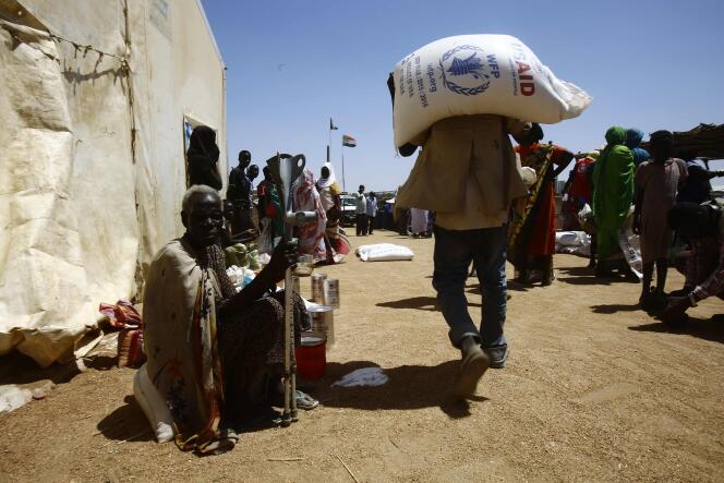 « Près de 20 millions de personnes, réparties entre quatre pays, à savoir le Yémen (14 millions), le Soudan du Sud (5 millions), le Nigeria (5 millions) et la Somalie (3 millions) sont confrontées à une grave insécurité alimentaire » (Photo: camp de réfugiés au Soudan du Sud, à Al-Eligat), le 27 février.