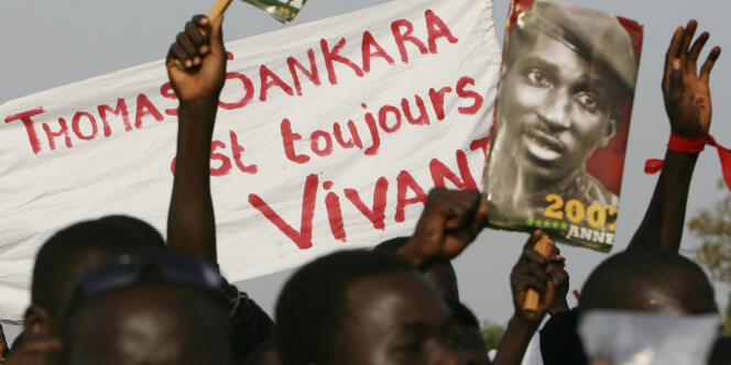 Des supporters de Thomas Sankara, le 14 octobre 2007, à Ougadougou.