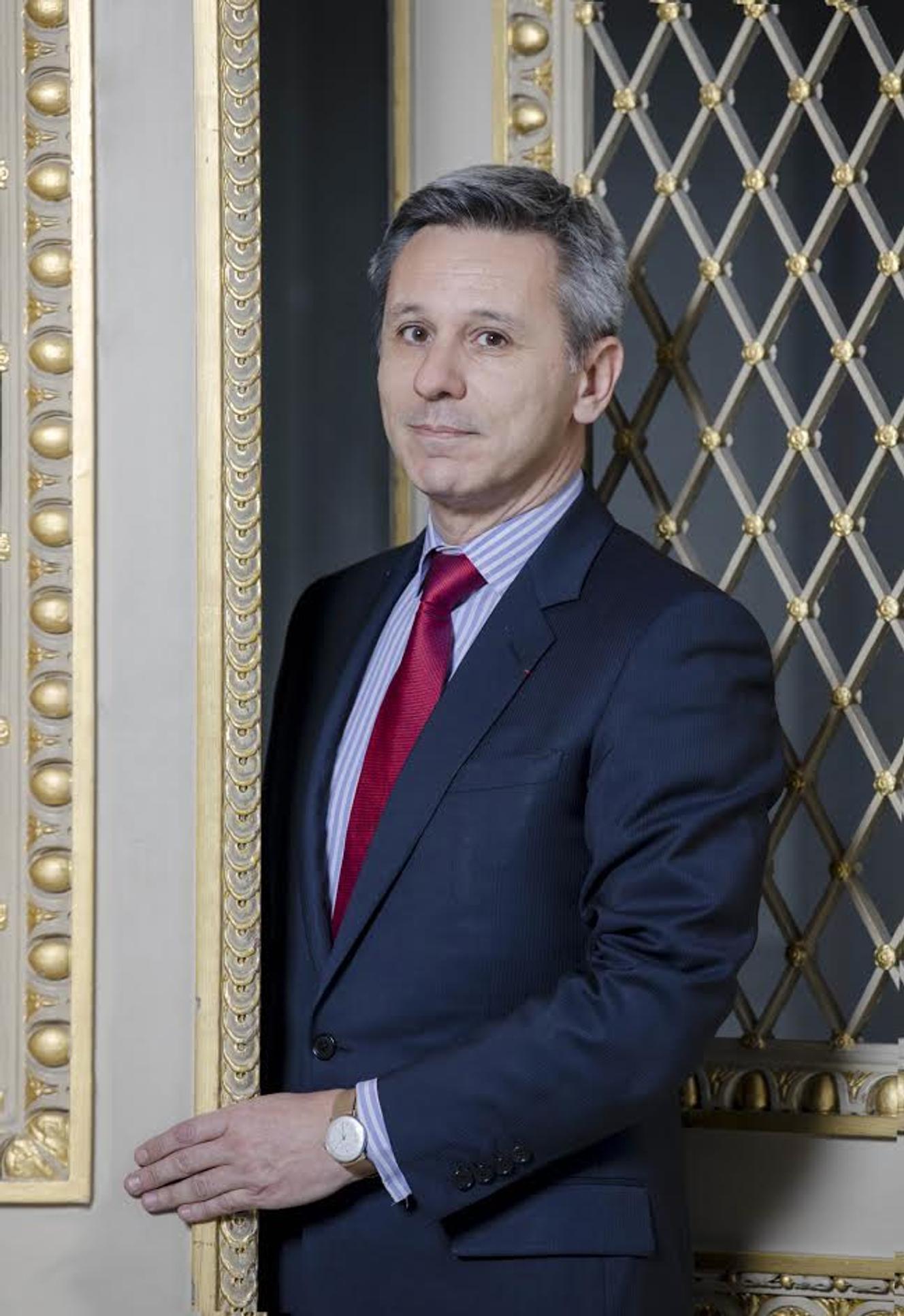Comment Envoyer De L Argent Au Canada Par La Poste Christophe Beaux : « La monnaie rapporte de l’argent à l’Etat, pas aux
